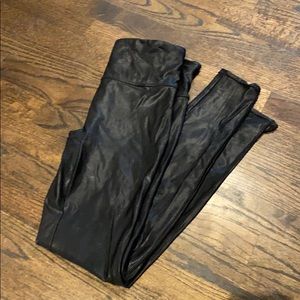 Spanx Faux Leather Leggings size M